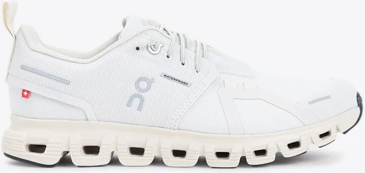 On Cloud 6 Waterproof Low-Top Sneakers