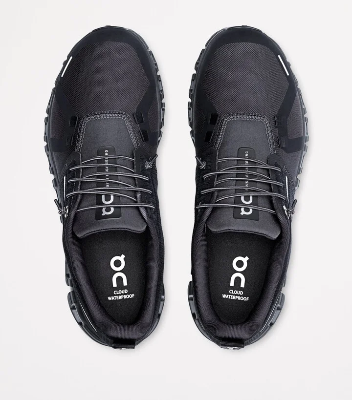 On Cloud 6 Waterproof Trainers - Image 3