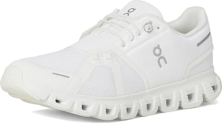 On Cloud 6 Women's Shoes White/White : 9 M - Image 5