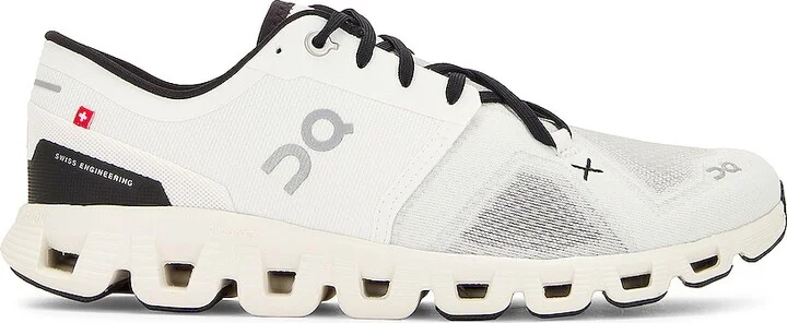 On Cloud X 3 in Ivory