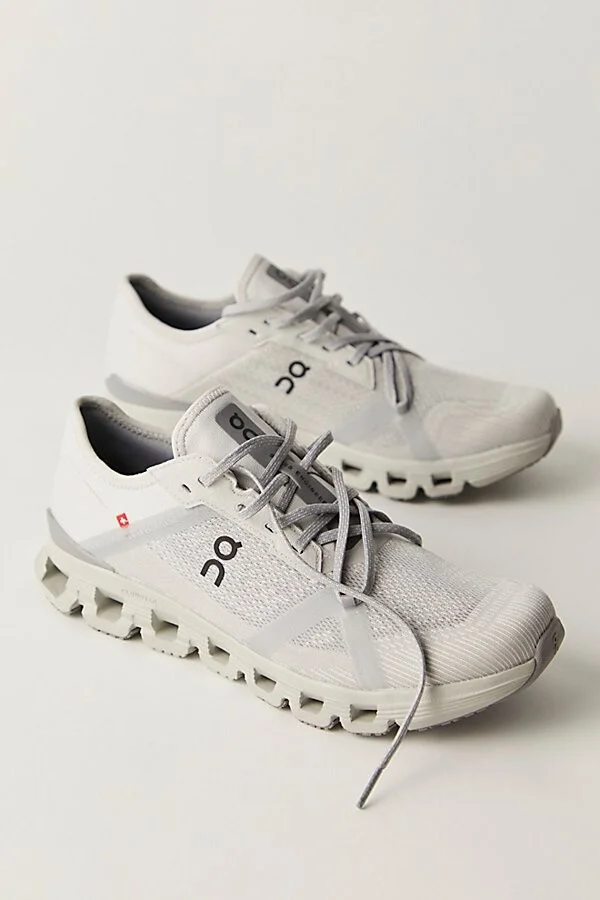 On Cloud X 4 AD Sneakers - Image 2