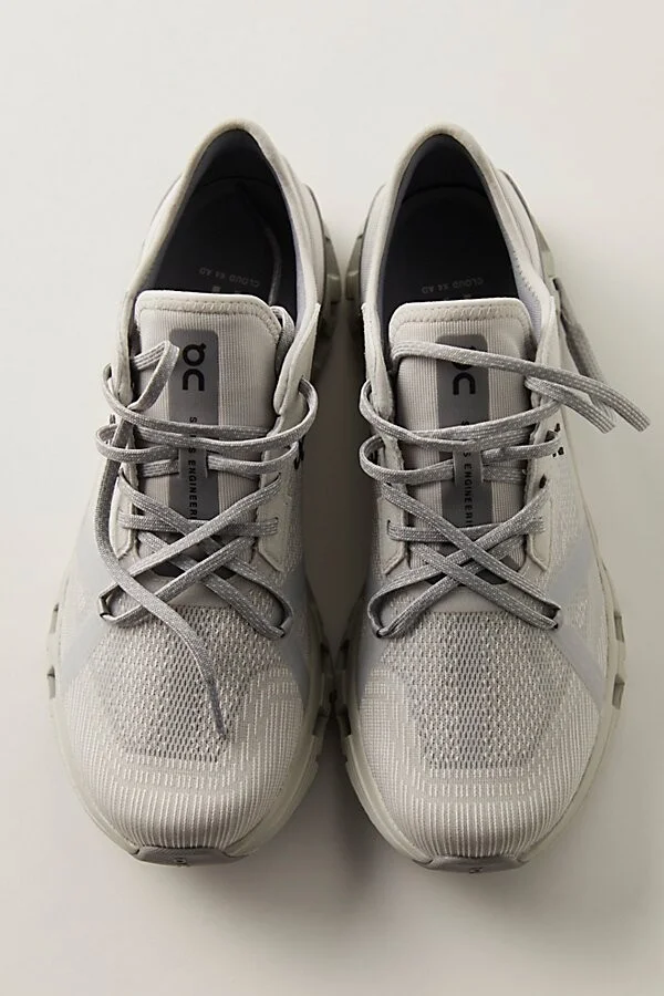 On Cloud X 4 AD Sneakers