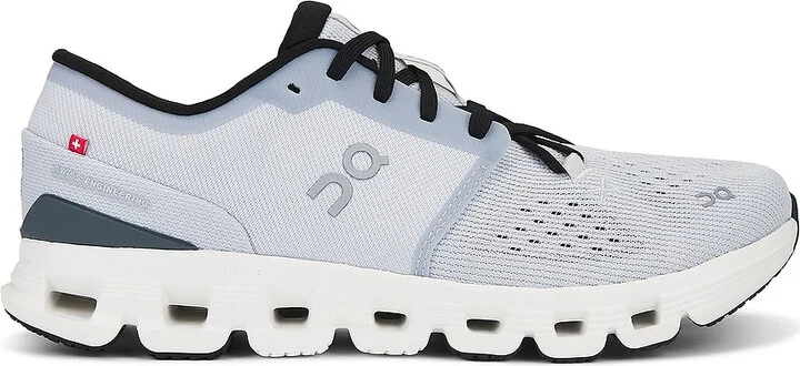 On Cloud X 4 in Grey