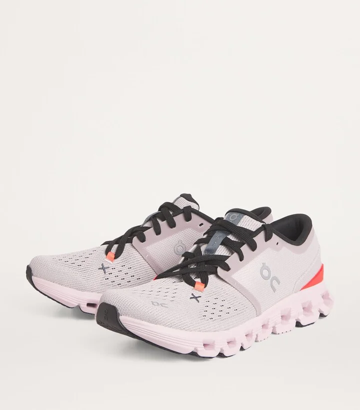 On Cloud X 4 Trainers - Image 3