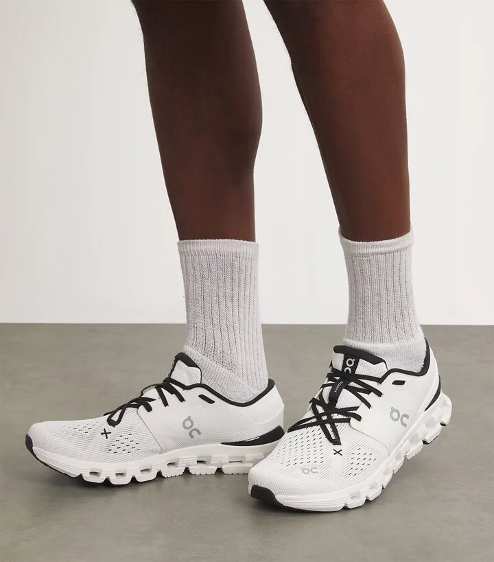 On Cloud X 4 Trainers - Image 2