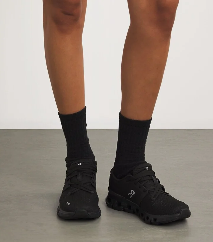 On Cloud X 4 Trainers - Image 2