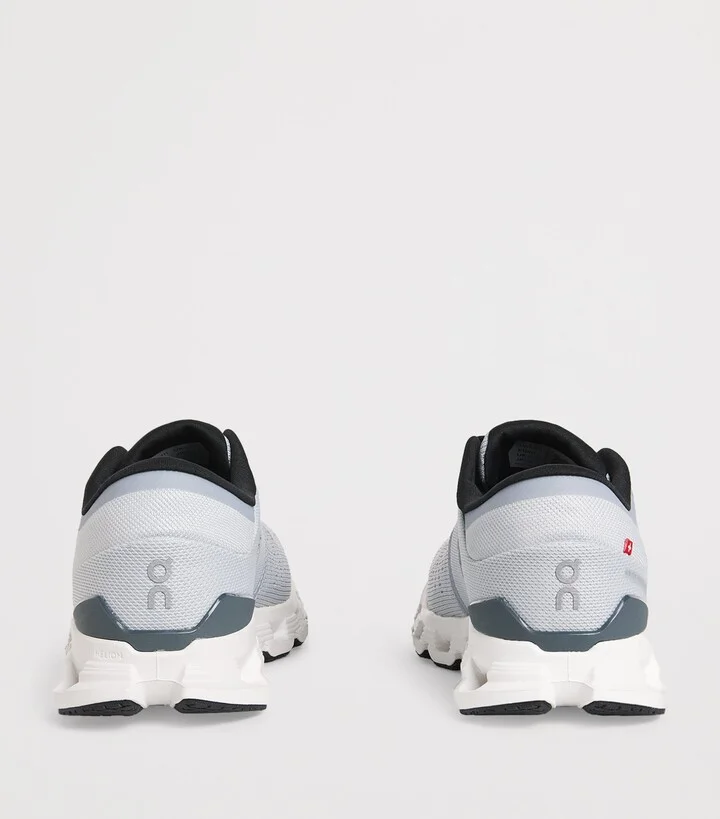 On Cloud X 4 Trainers - Image 4