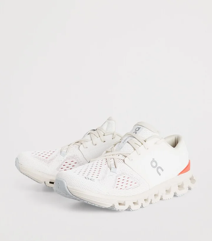 On Cloud X 4 Trainers - Image 2