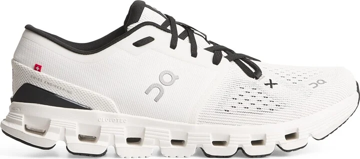 On Cloud X 4 Trainers