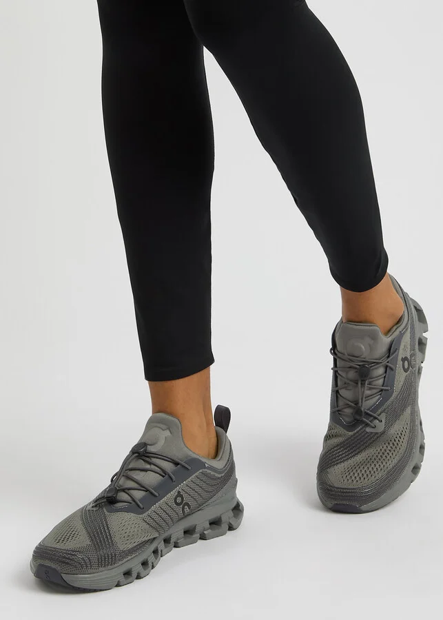 ON Cloud X Z5 Mesh-knit Sneakers - Image 5