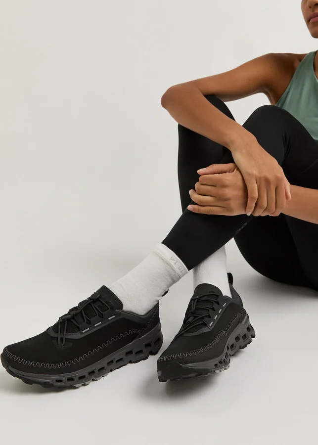 ON Cloudaway 2 Panelled Mesh Sneakers - Image 5