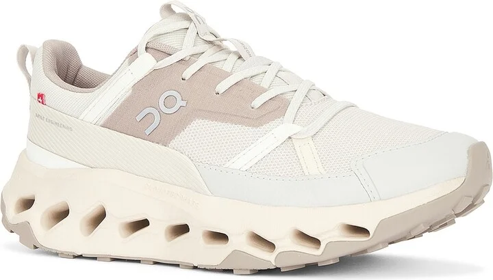 On Cloudhorizon Sneaker in Cream - Image 2