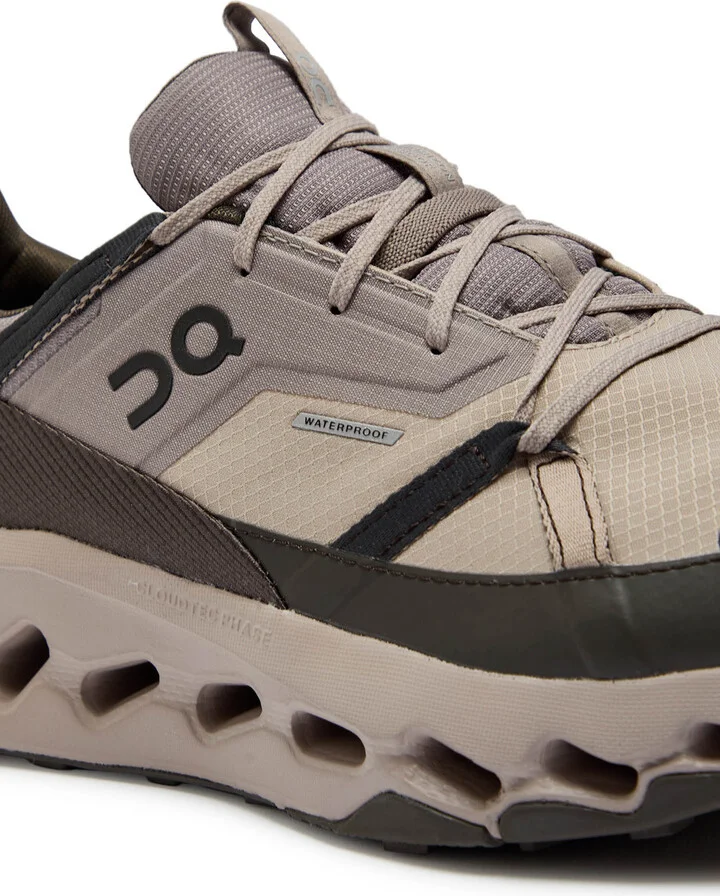 ON Cloudhorizon WP Panelled Mesh Sneakers - Image 4