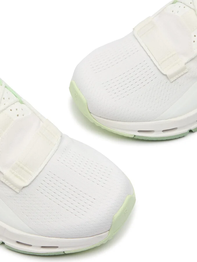 ON Cloudnova 2 Mesh-knit Sneakers - Image 3