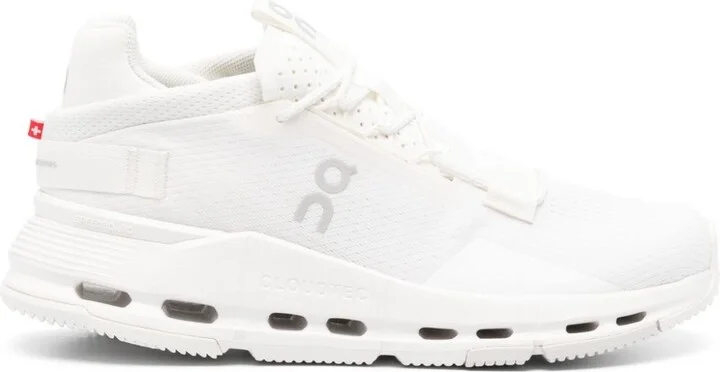 ON Cloudnova 2 Sneakers