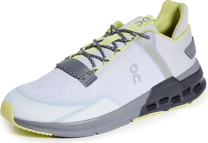 On Cloudnova Flux Sneakers