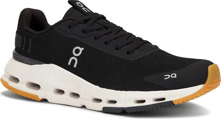 On Cloudnova Form 2 in Black - Image 2
