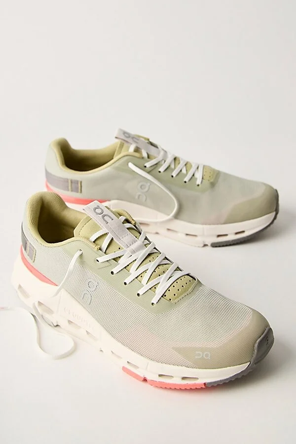 On Cloudnova Form 2 Sneakers - Image 2