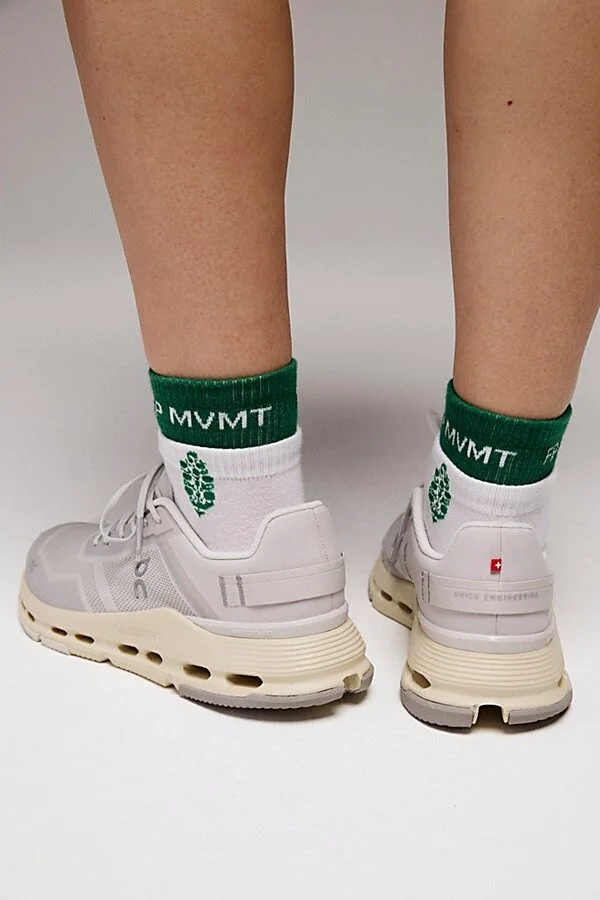On Cloudnova Form 2 TT Sneakers - Image 4