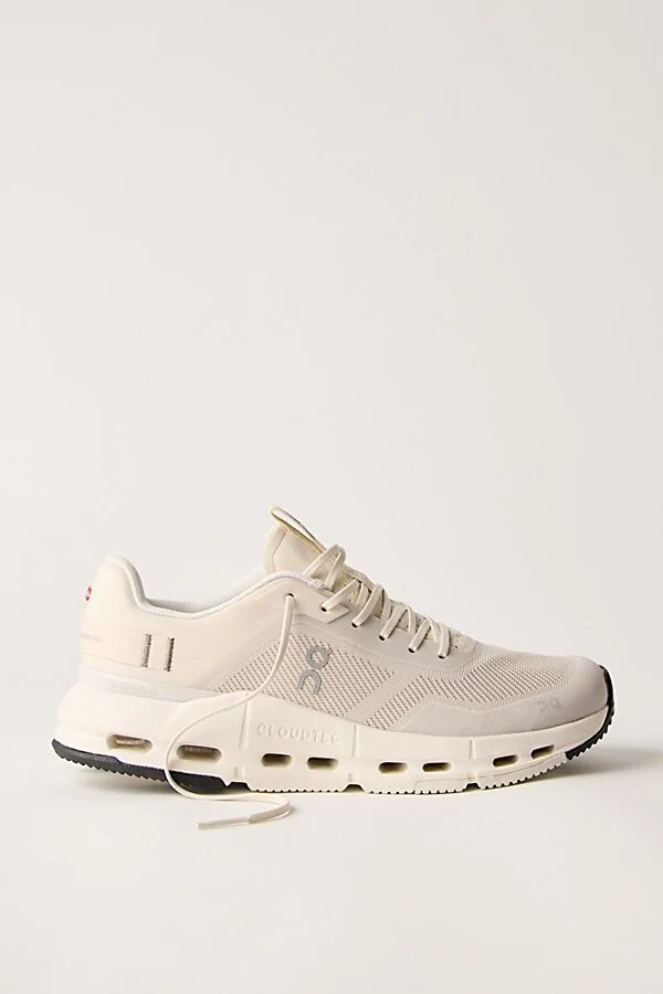 On Cloudnova Form 2 TT Sneakers - Image 3