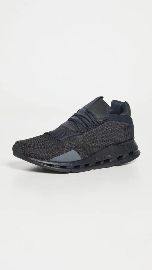 On Cloudnova Sneaker - Image 4