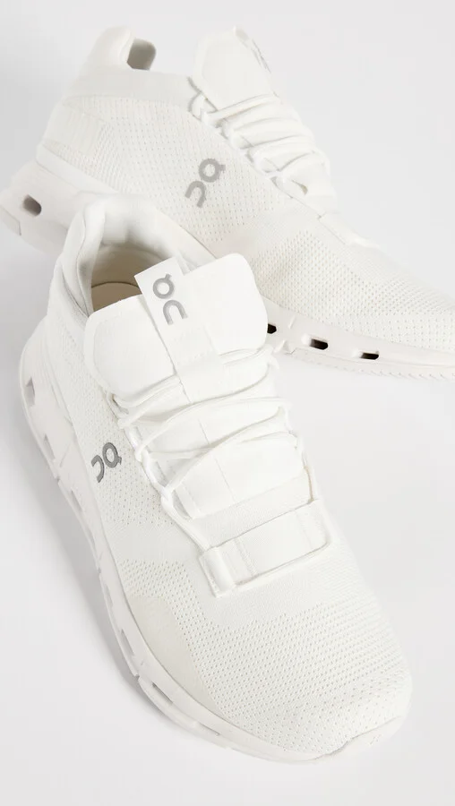 On Cloudnova Sneakers - Image 4