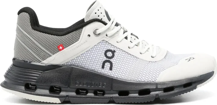 On Cloudnova Z5 WMNS "Pearl Black"