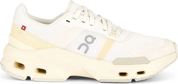 On Cloudpulse Sneaker in Lemon