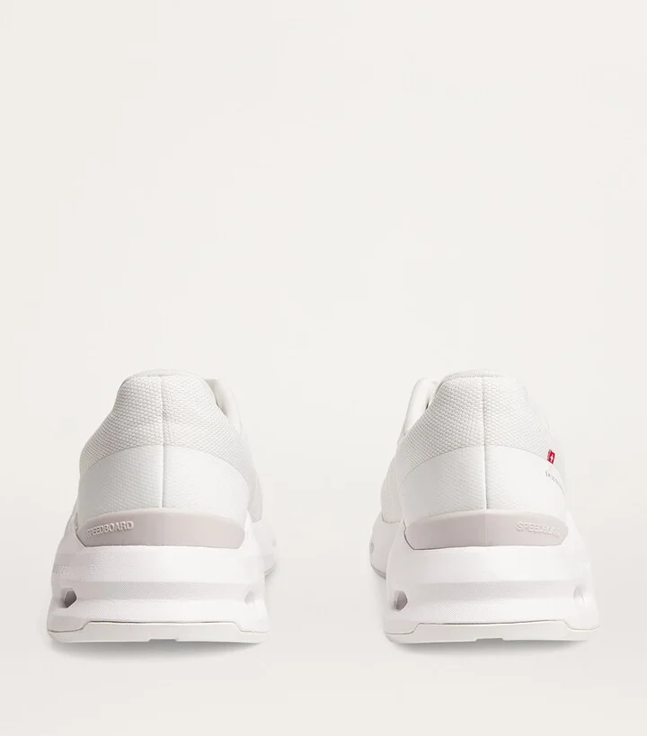 On Cloudpulse Trainers - Image 4