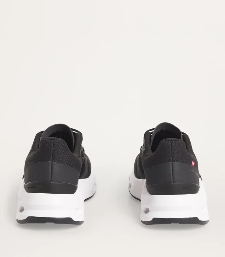 On Cloudpulse Trainers - Image 4