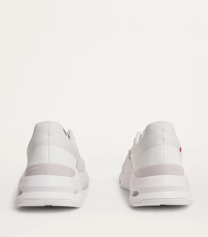 On Cloudpulse Trainers - Image 4