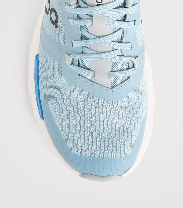 On Cloudpulse Trainers - Image 4
