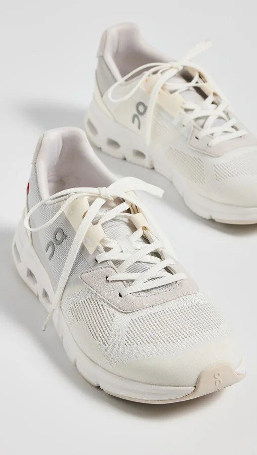 On Cloudrift Sneakers - Image 5