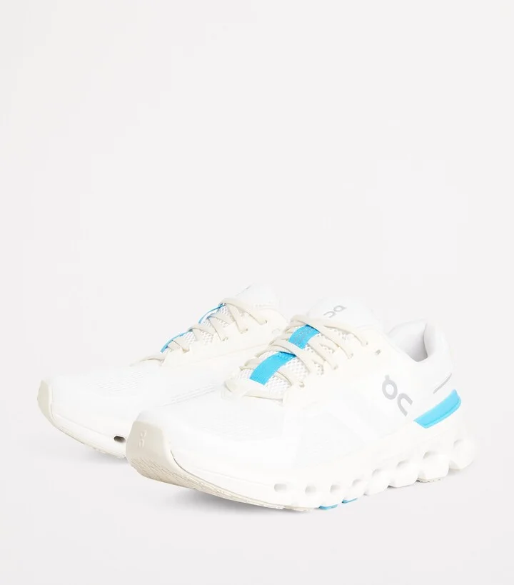 On Cloudrunner 2 Trainers - Image 3