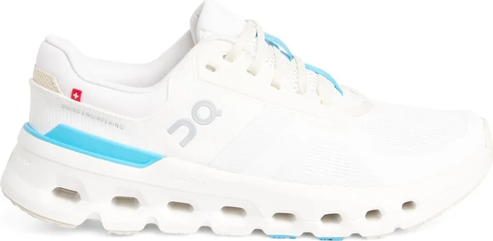 On Cloudrunner 2 Trainers