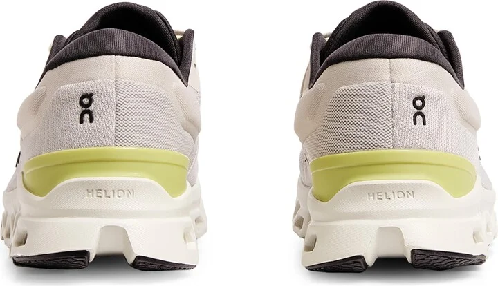 On Cloudstratus 3 Trainers - Image 3