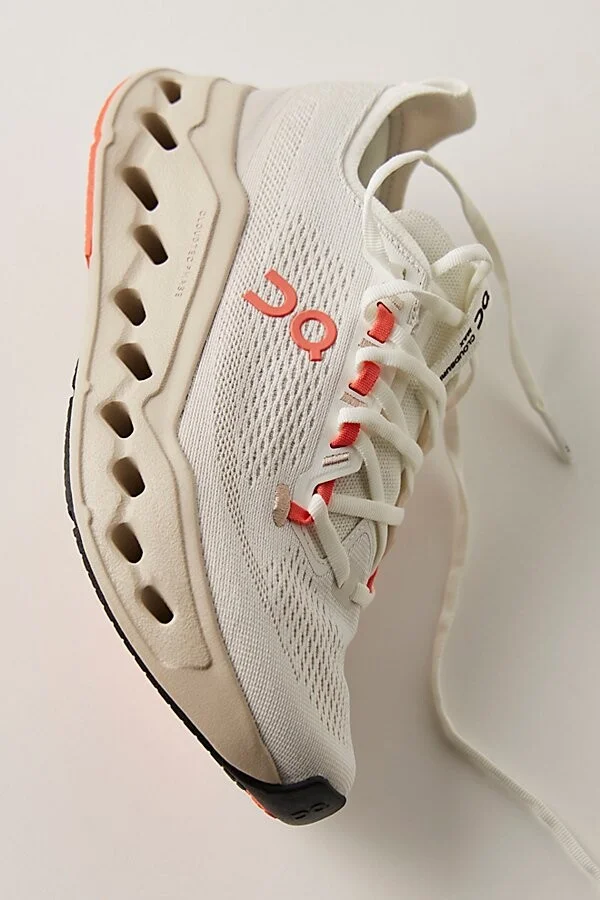 On Cloudsurfer Max Sneakers