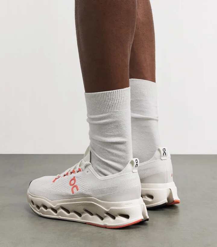 On Cloudsurfer Max Trainers - Image 2