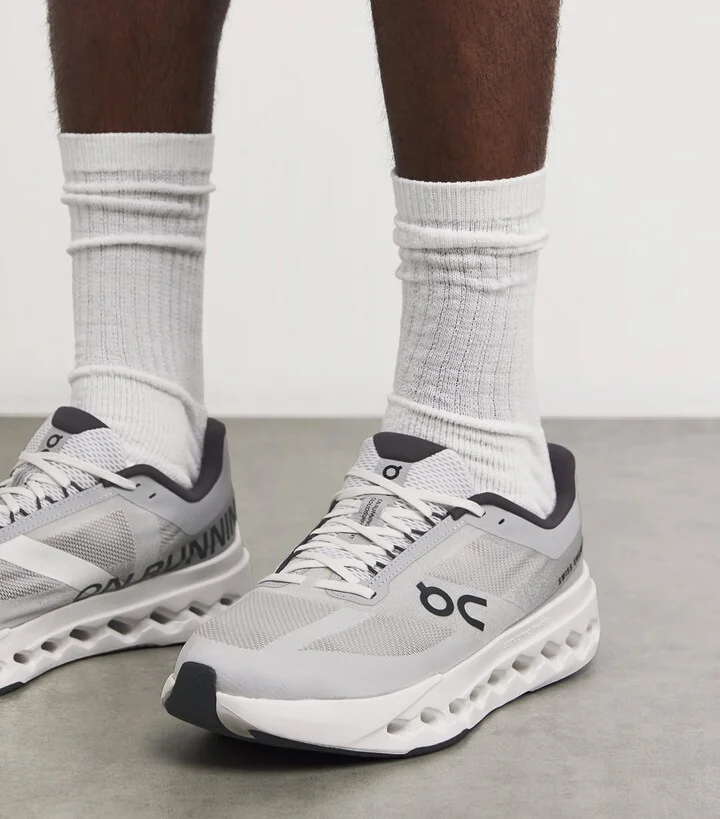 On Cloudsurfer Next Trainers - Image 2