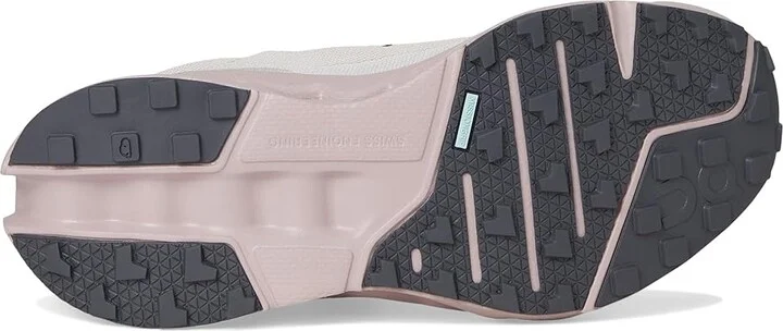 On Cloudsurfer Trail Women's Climbing Shoes Silver/Mauve : 5.5 M - Image 3