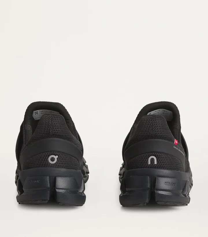 On Cloudswift 3 Trainers - Image 4