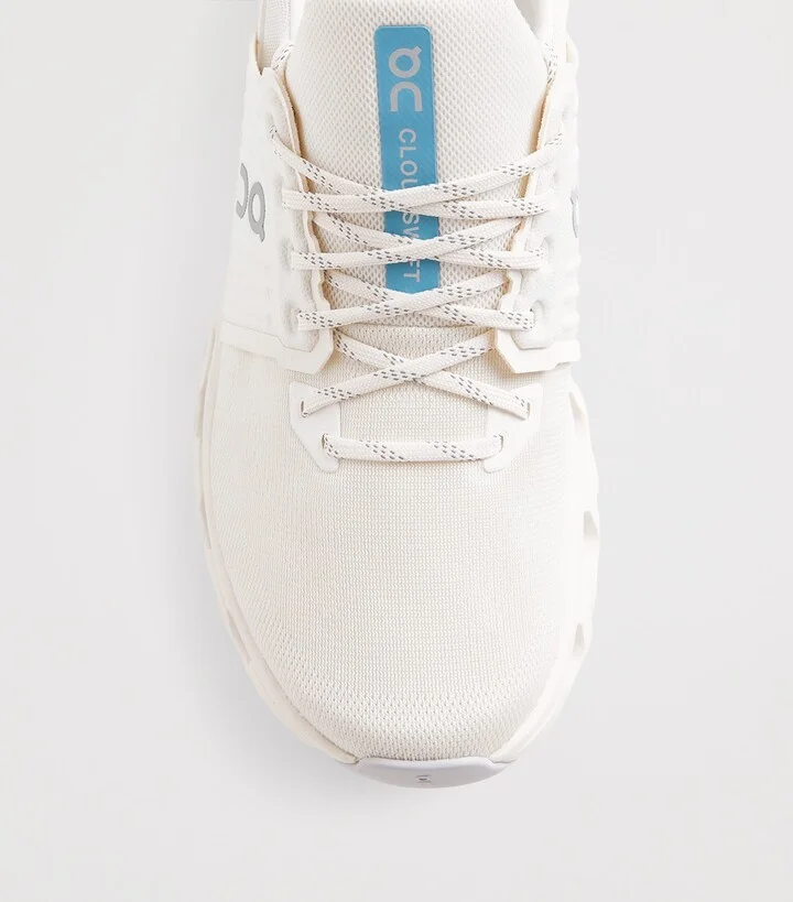 On Cloudswift 4 Ad Trainers - Image 5