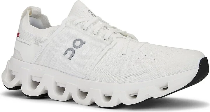On Cloudswift 4 in White - Image 2