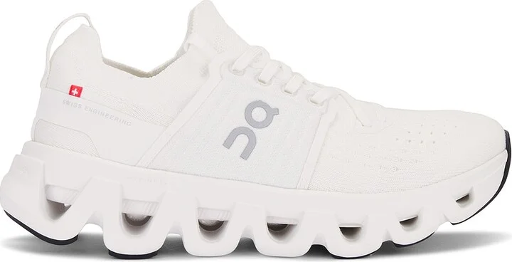 On Cloudswift 4 Sneaker in White