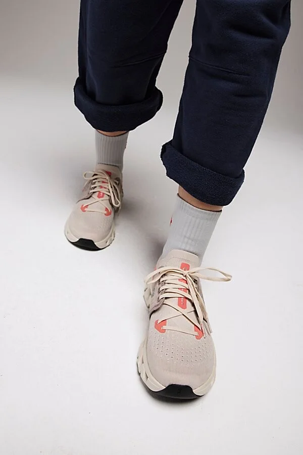 On Cloudswift 4 Sneakers - Image 2
