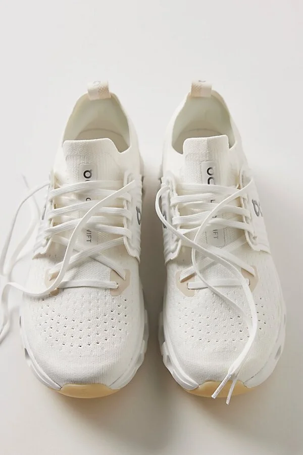 On Cloudswift 4 Sneakers - Image 2