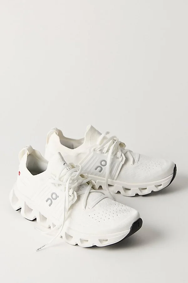 On Cloudswift 4 Sneakers - Image 2