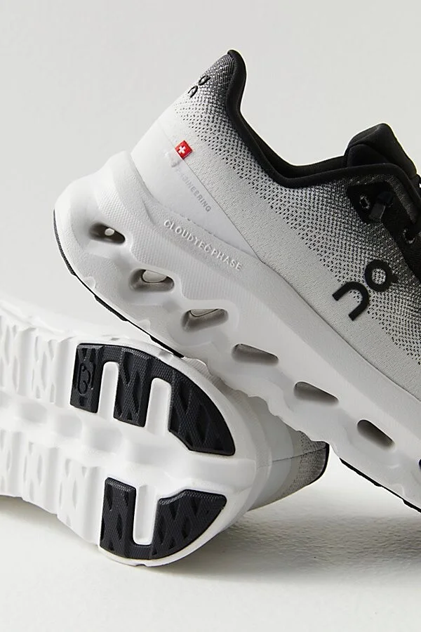 On Cloudtilt Sneakers - Image 2