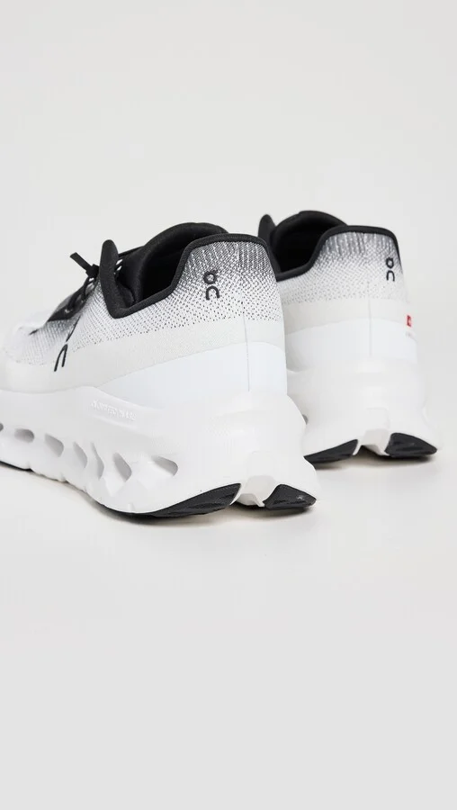 On Cloudtilt Sneakers - Image 3