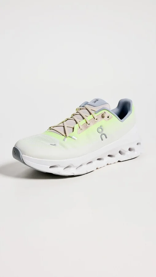 On Cloudtilt Sneakers - Image 5
